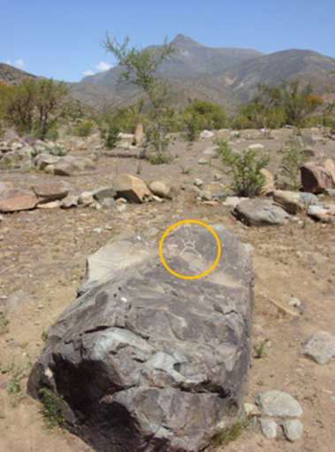 Sitio de petroglifos Las Chilcas, Combarbal, Chile. Latitud 30 Sur.