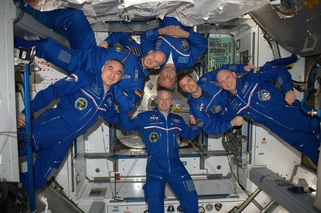 Astronautas de las Expediciones 40 y 41 de la EEI. Crdito: NASA.