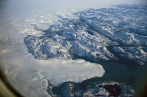 Lago de 5 kilmetros de largo desaparece repentinamente de la superficie de la capa de hielo de Groenlandia.