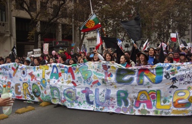 Manifestación contra las represas en la Patagonia, Santiago 28 de Mayo, 2011.