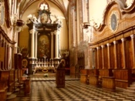 Interior de la catedral de Frombork, donde fueron sepultados los restos de Copérnico. Crédito: Jorge Ianiszewski.