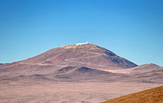 Tronadura en Cerro Armazones. Imagen: ESO.